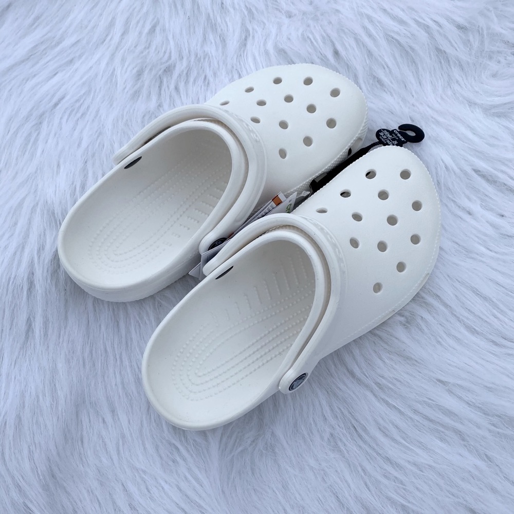 NWT White Crocs